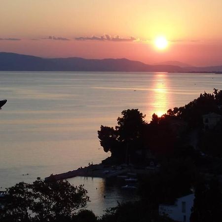 ¨Με Θέα Το Ηλιοβασίλεμα¨ Villa Afissos Bagian luar foto