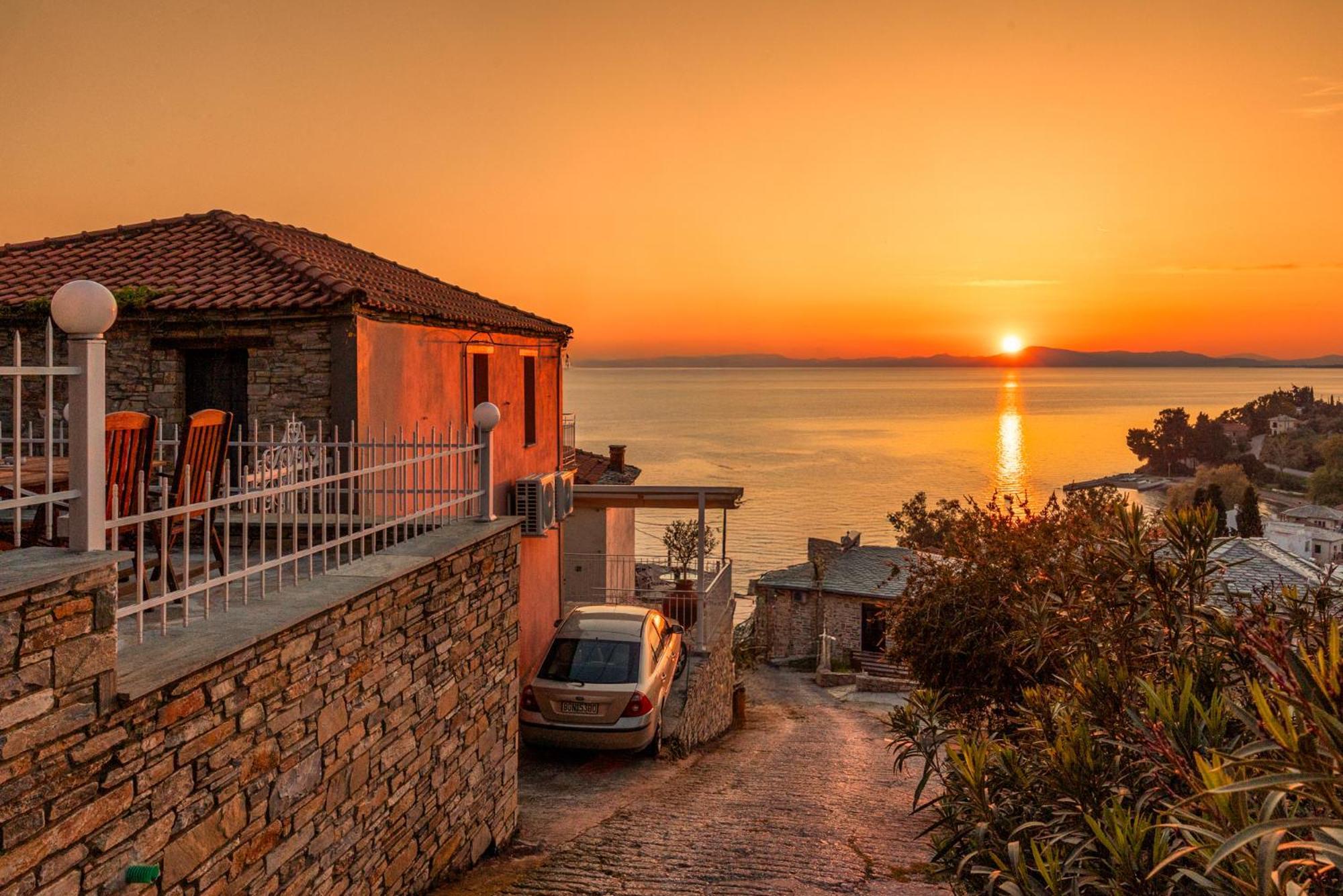¨Με Θέα Το Ηλιοβασίλεμα¨ Villa Afissos Bagian luar foto